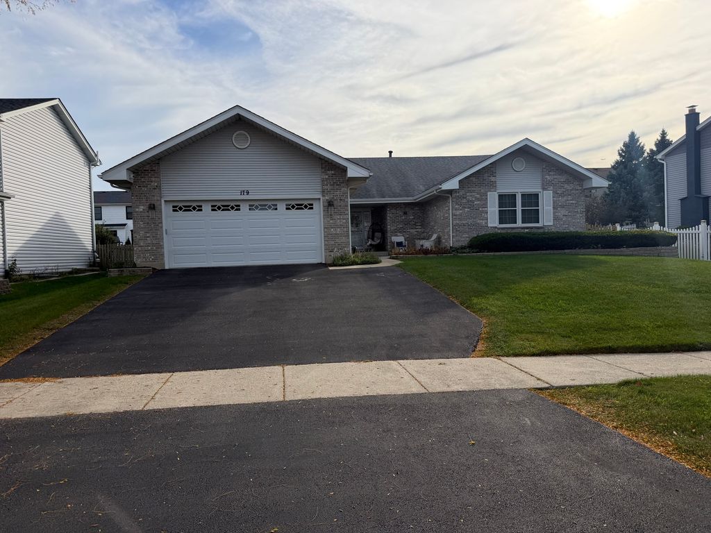 179 Farmgate Drive, Schaumburg, IL 60193 — exterior
