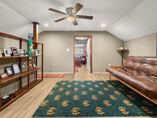 212 W 4th St, Deridder, LA 70634