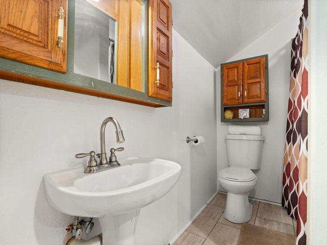 212 W 4th St, Deridder, LA 70634