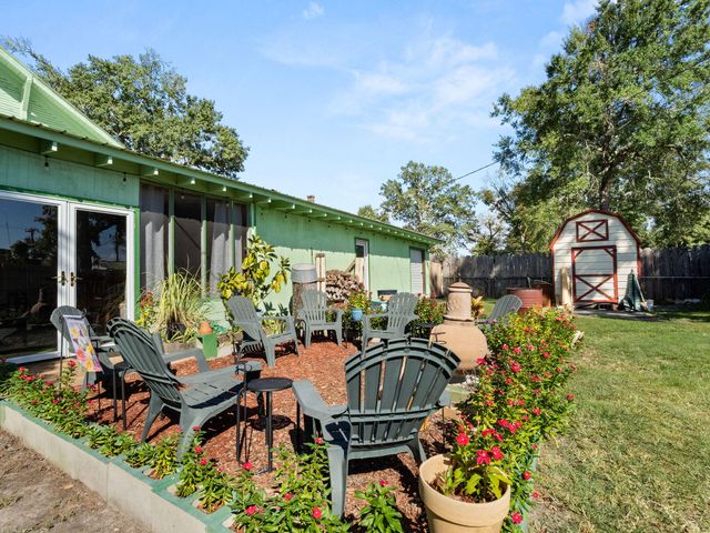 212 W 4th St, Deridder, LA 70634