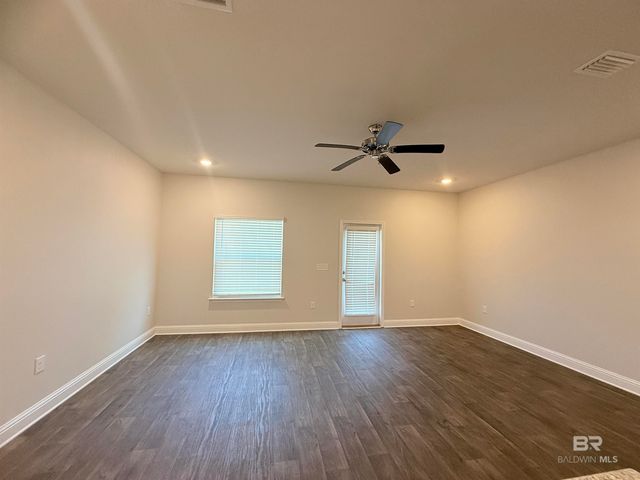 25806 Pollard Road 52, Daphne, AL 36526