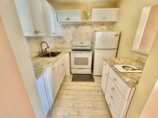 39 Waltham B, West Palm Beach, FL 33417