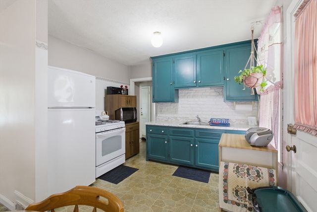 49 Valley Rd, Boston, MA 02124