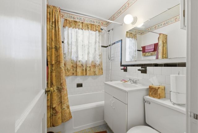 49 Valley Rd, Boston, MA 02124
