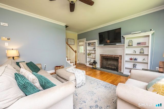 76-R Ivy Way, Durham, CT 06422