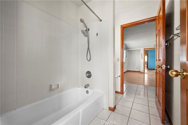 1931 Augusta Court, Oxnard, CA 93036
