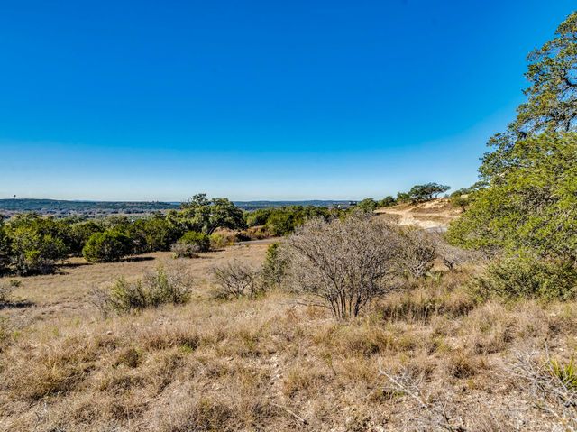 122 Upper River PL, Spring Branch, TX 78070