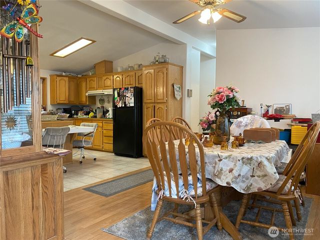 234 SE E st, Forks, WA 98331