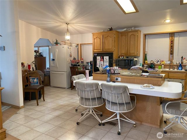 234 SE E st, Forks, WA 98331