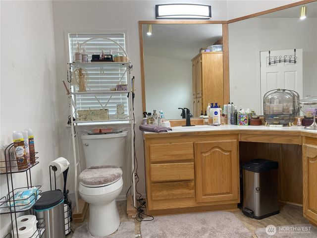 234 SE E st, Forks, WA 98331