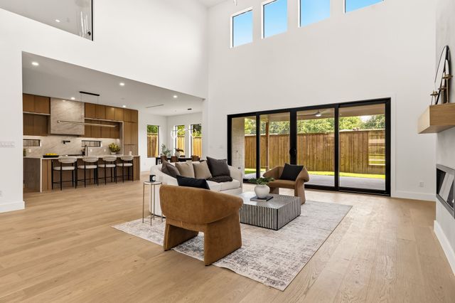2644 Leta Mae Lane, Farmers Branch, TX 75234