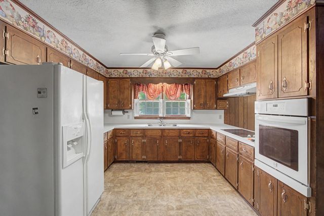 1159 Reynolds Pond Road, Aiken, SC 29801