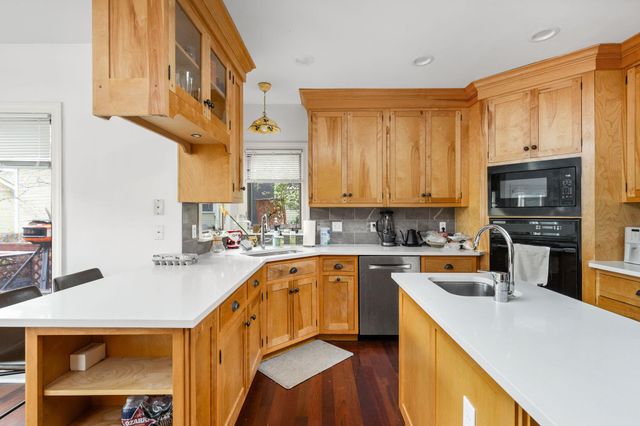 811 E 46th ST, Austin, TX 78751