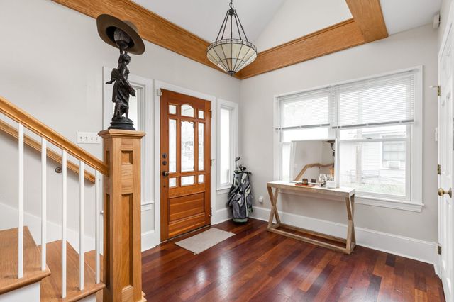 811 E 46th ST, Austin, TX 78751