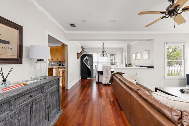 811 E 46th ST, Austin, TX 78751