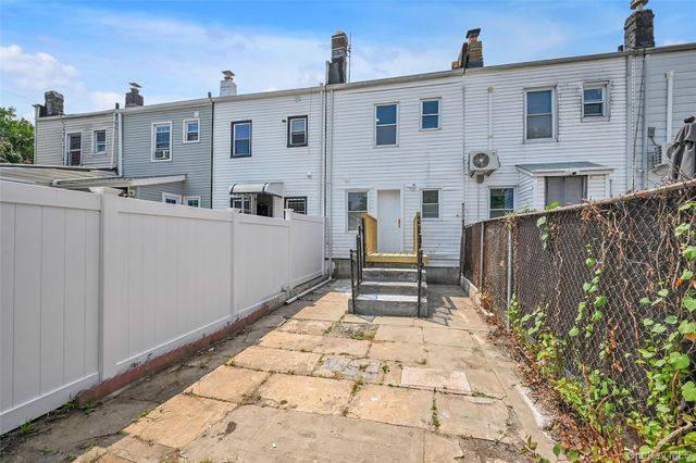 118-33 152nd Street, Jamaica, NY 11434