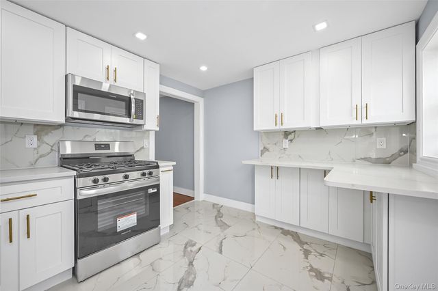 118-33 152nd Street, Jamaica, NY 11434