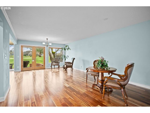 32540 Sw LAKE POINT Ct, Wilsonville, OR 97070