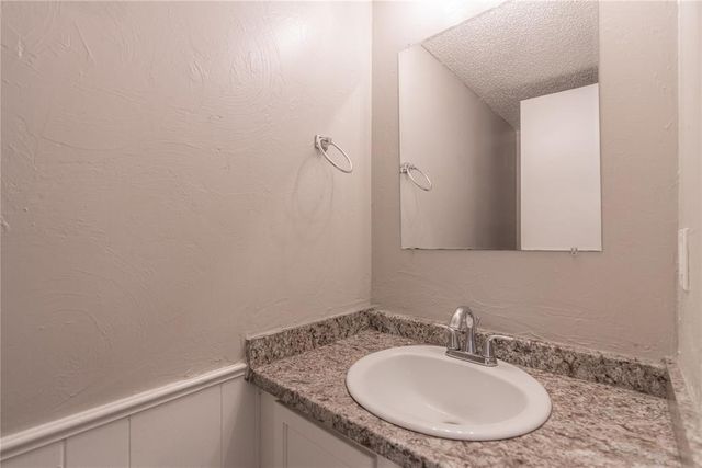 8418 Candlewood Drive, Oklahoma City, OK 73132