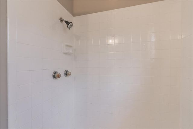 8418 Candlewood Drive, Oklahoma City, OK 73132