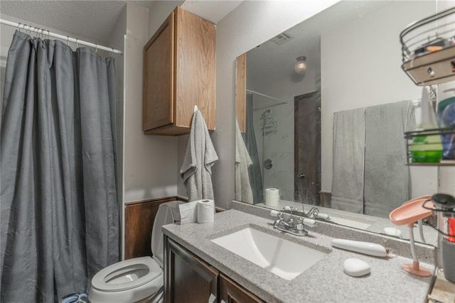 8418 Candlewood Drive, Oklahoma City, OK 73132