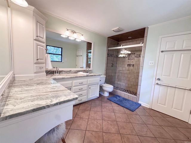 12501 Southridge Drive, Little Rock, AR 72212
