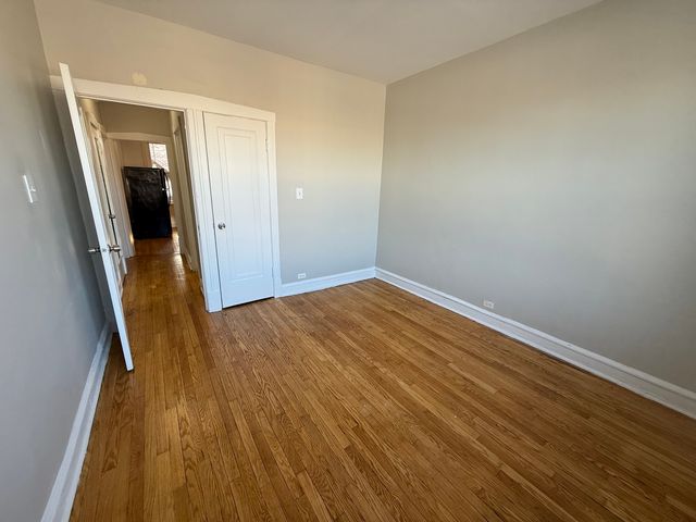 2206 S 57th Avenue 3, Cicero, IL 60804