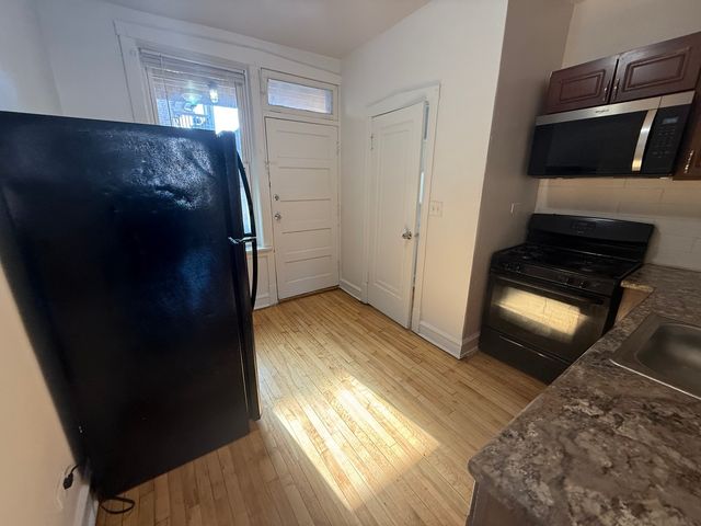 2206 S 57th Avenue 3, Cicero, IL 60804