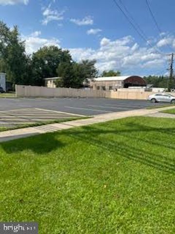 75 HARTFORD RD, Delran, NJ 08075