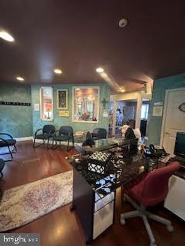 75 HARTFORD RD, Delran, NJ 08075