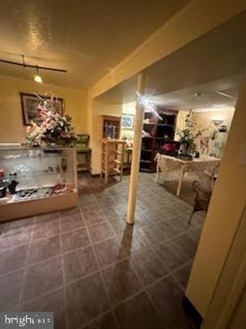 75 HARTFORD RD, Delran, NJ 08075
