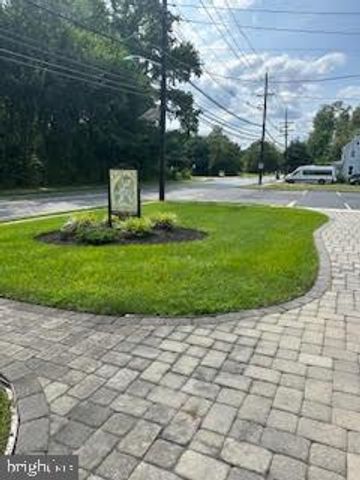 75 HARTFORD RD, Delran, NJ 08075