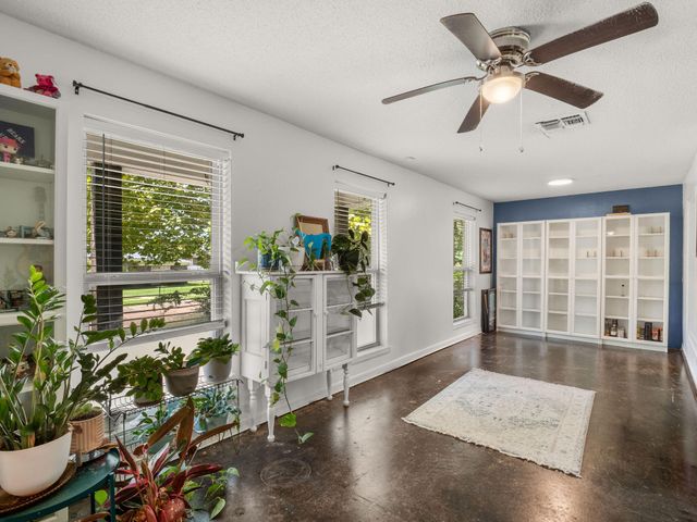 1844 Woodlawn St, Deridder, LA 70634