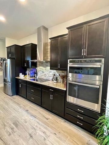 567 SW Hidden River Avenue, Palm City, FL 34990