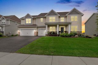 15253 Eagle Bay Way, Apple Valley, MN 55124