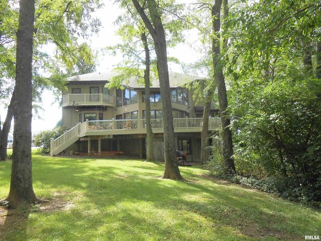 6218 114TH Street, Blue Grass, IA 52726