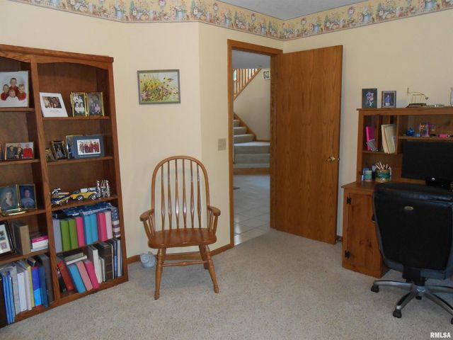 6218 114TH Street, Blue Grass, IA 52726