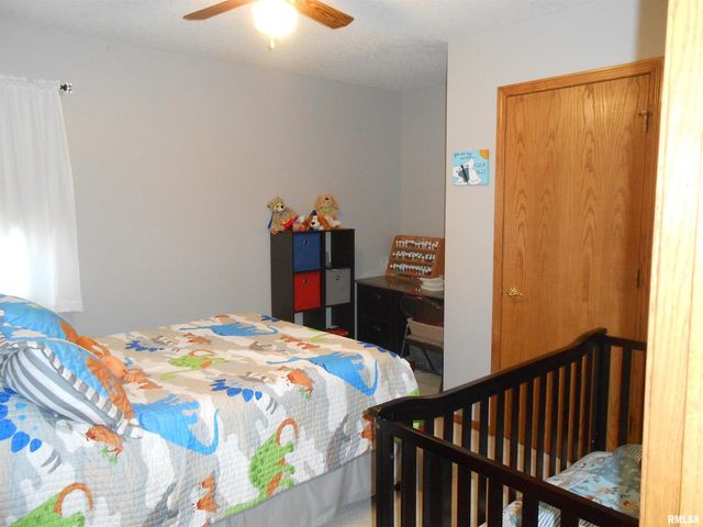 6218 114TH Street, Blue Grass, IA 52726