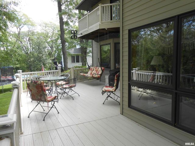 6218 114TH Street, Blue Grass, IA 52726