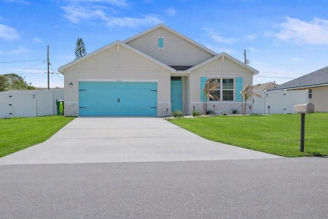 1532 SW Birkey Avenue, Port St. Lucie, FL 34953