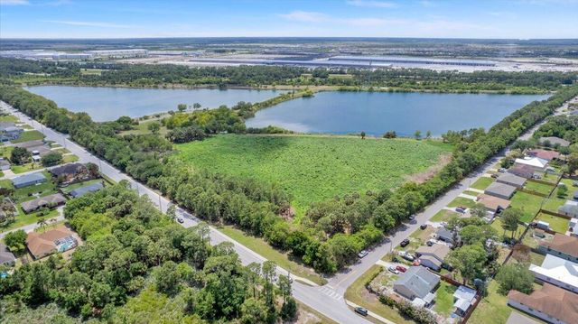 1532 SW Birkey Avenue, Port St. Lucie, FL 34953