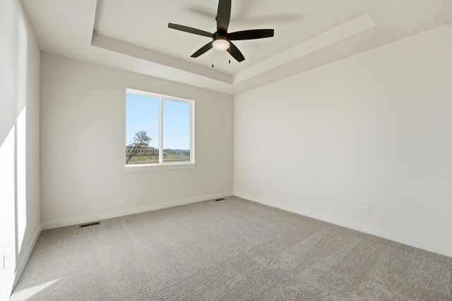 1165 Prairie Village Court, Waukee, IA 50263