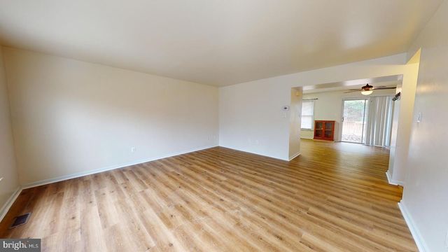 110 ROLLING HILL CT, Stafford, VA 22554