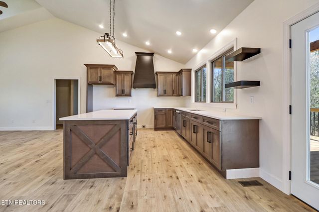 504 Acorn Lane, Jamestown, TN 38556