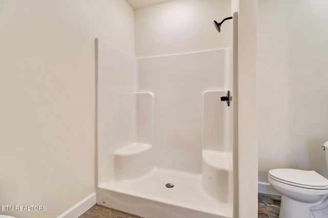 504 Acorn Lane, Jamestown, TN 38556