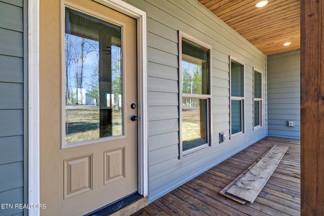 504 Acorn Lane, Jamestown, TN 38556