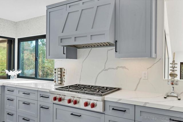 3453 Via Loma Vista, Escondido, CA 92029