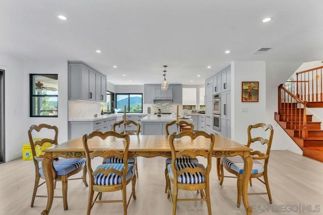3453 Via Loma Vista, Escondido, CA 92029