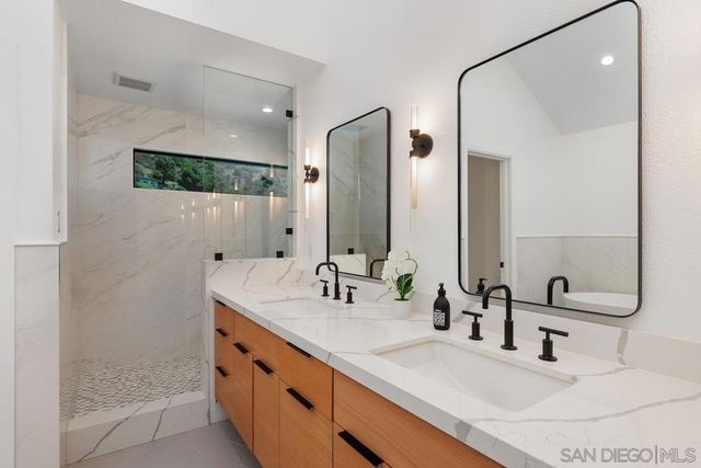 3453 Via Loma Vista, Escondido, CA 92029