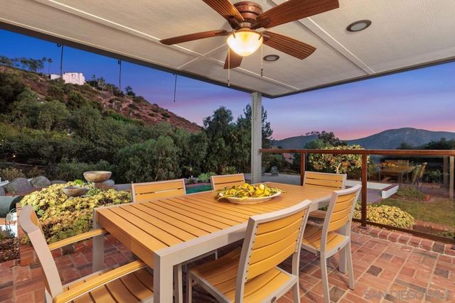 3453 Via Loma Vista, Escondido, CA 92029